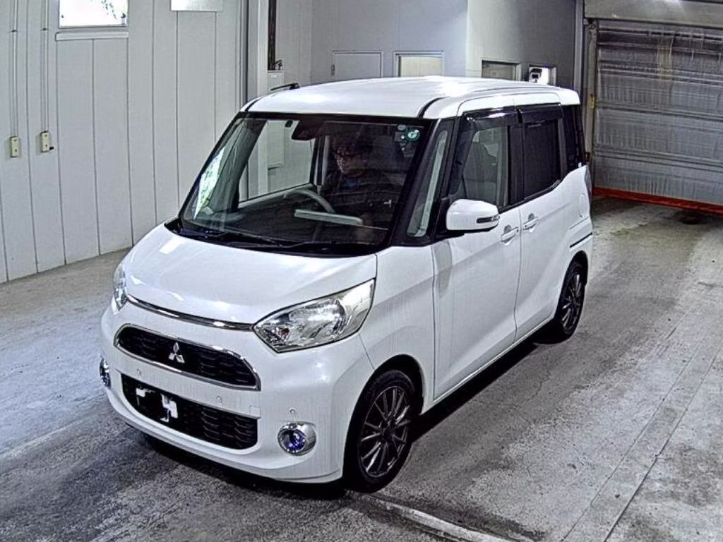 MITSUBISHI EK SPACE