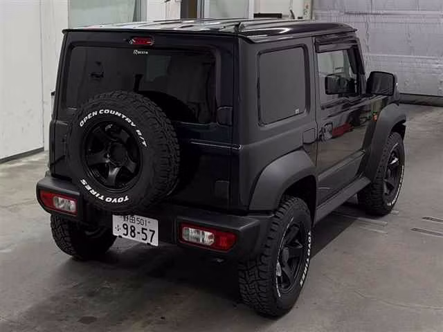 SUZUKI JIMNY SIERRA