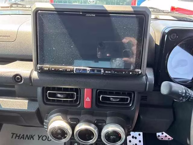 SUZUKI JIMNY SIERRA