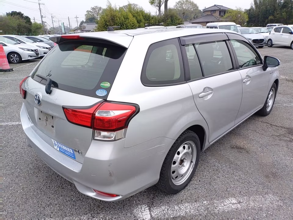 TOYOTA COROLLA FIELDER