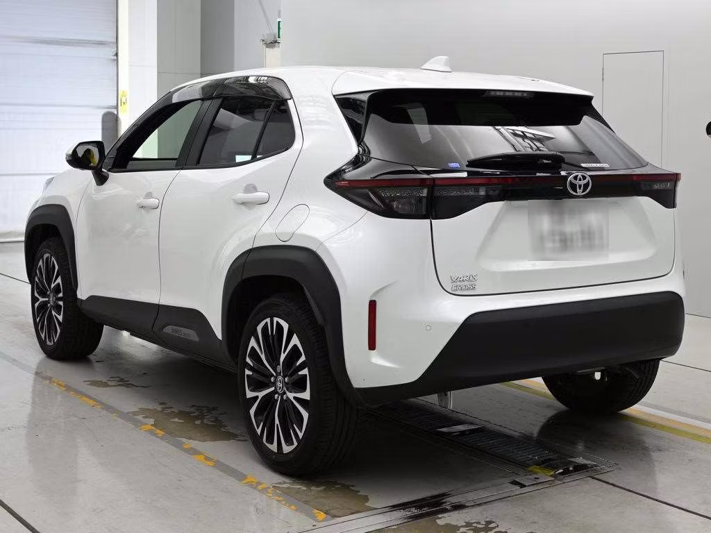TOYOTA YARIS CROSS