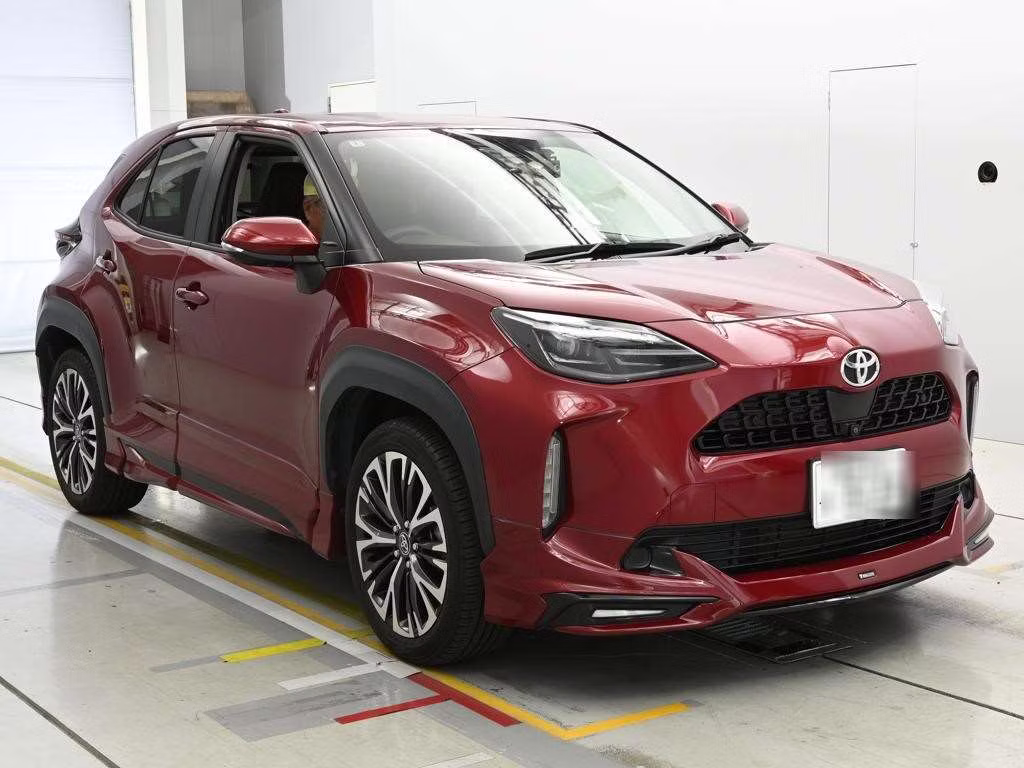 TOYOTA YARIS CROSS