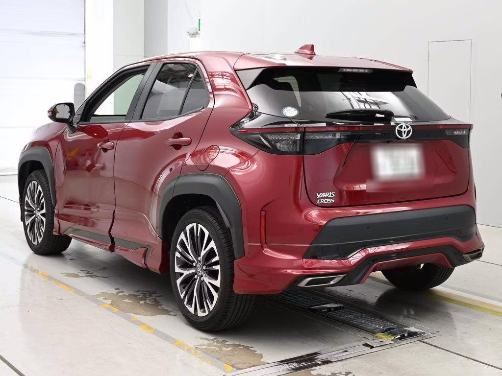 TOYOTA YARIS CROSS