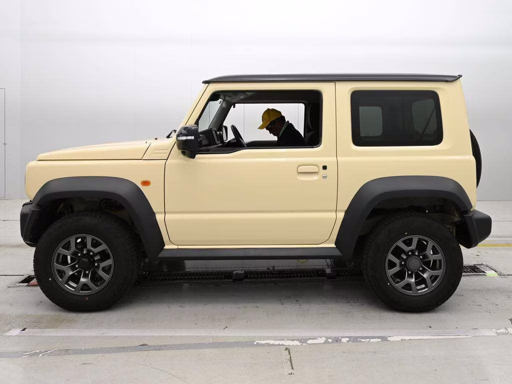 SUZUKI JIMNY SIERRA