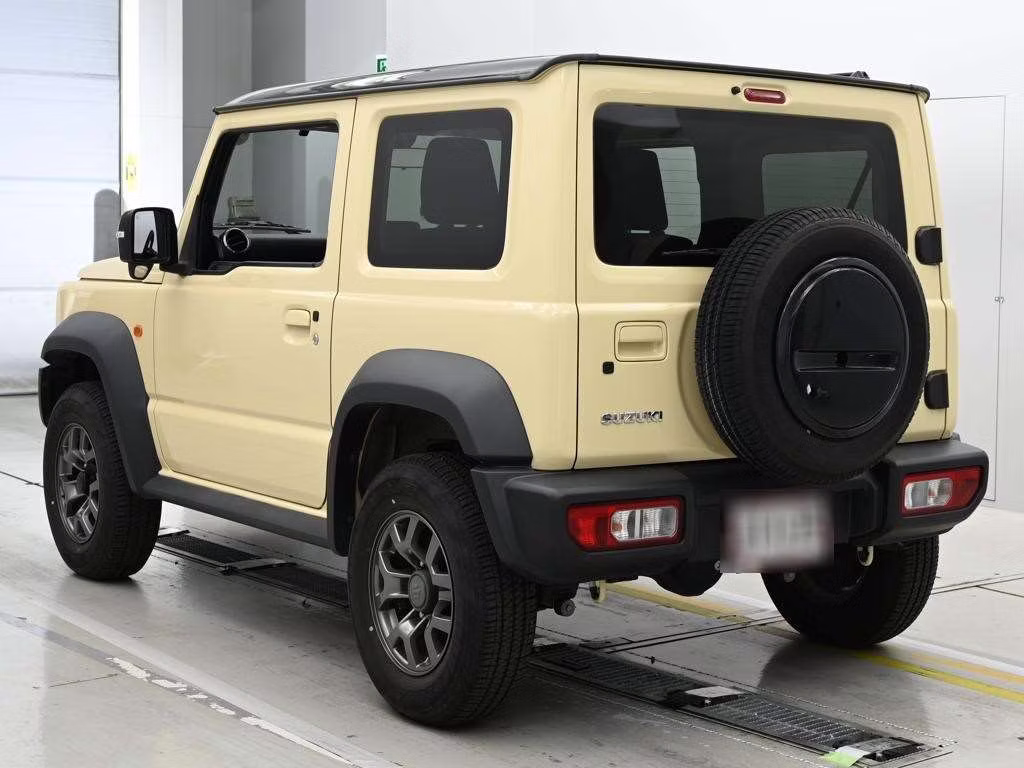 SUZUKI JIMNY SIERRA