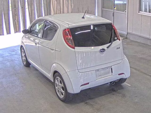 SUBARU R2