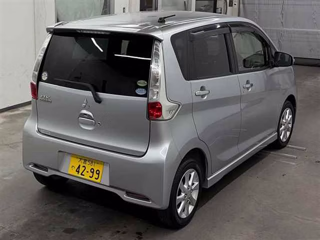 MITSUBISHI EK CUSTOM