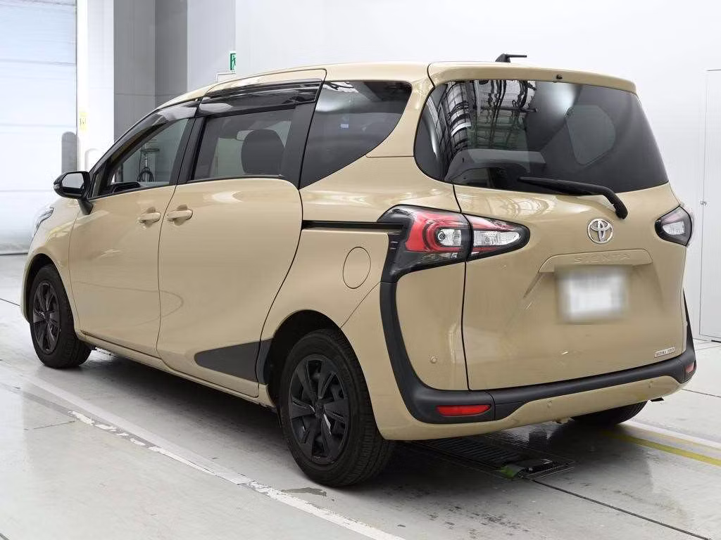 TOYOTA SIENTA