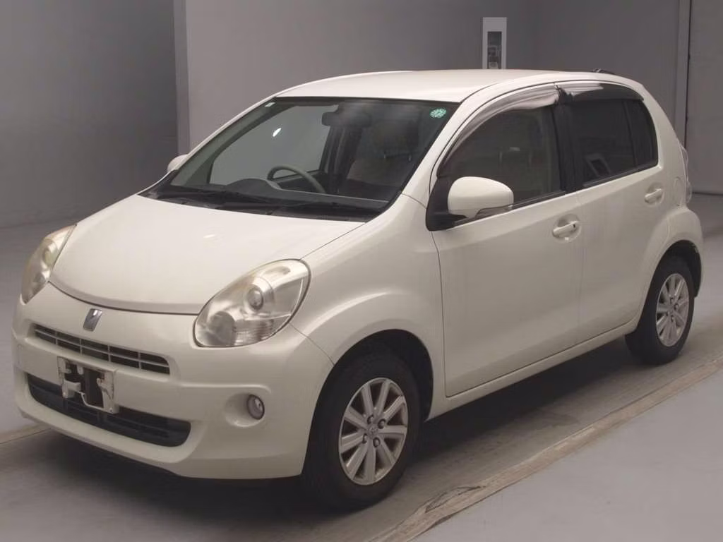 TOYOTA PASSO