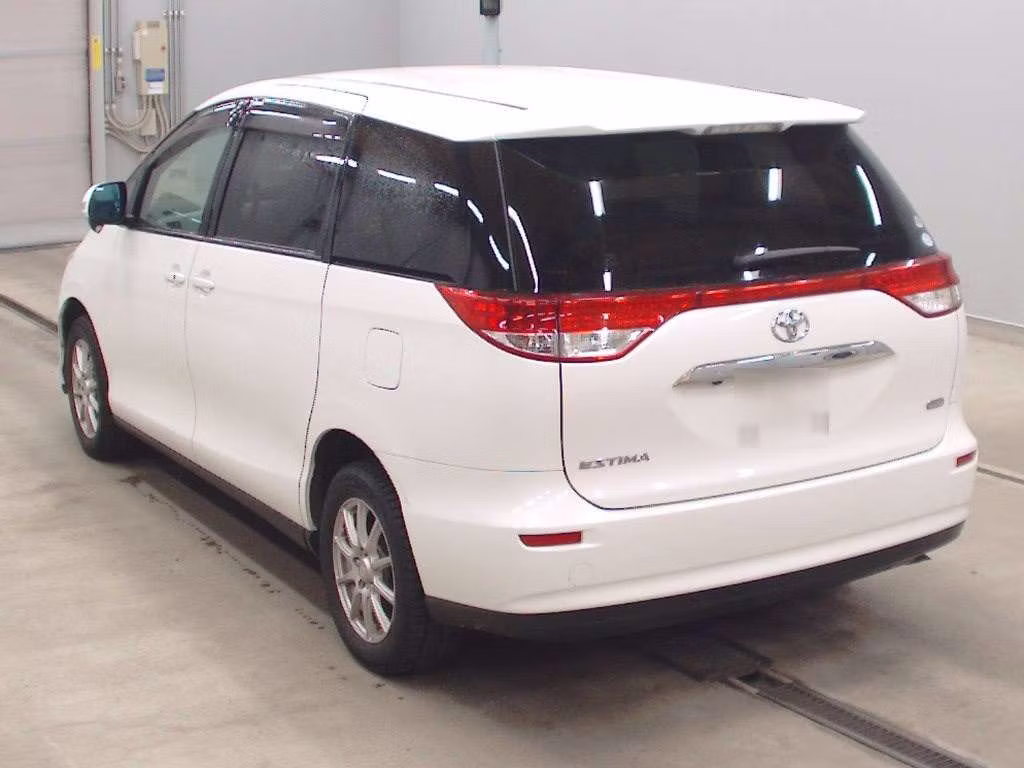 TOYOTA ESTIMA