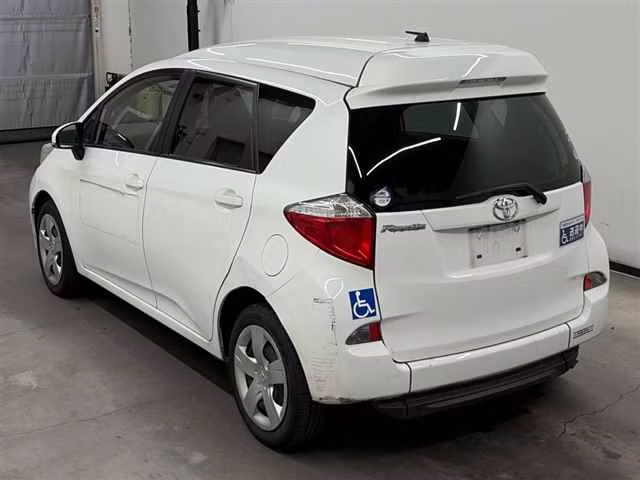 TOYOTA RACTIS