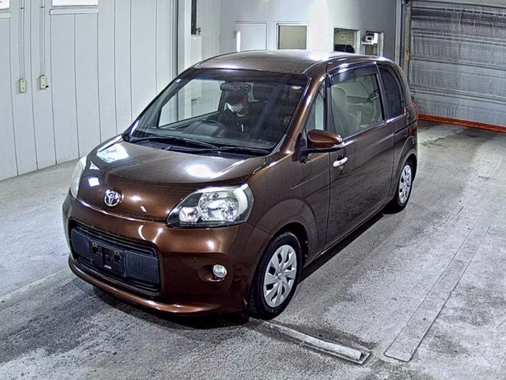 TOYOTA PORTE