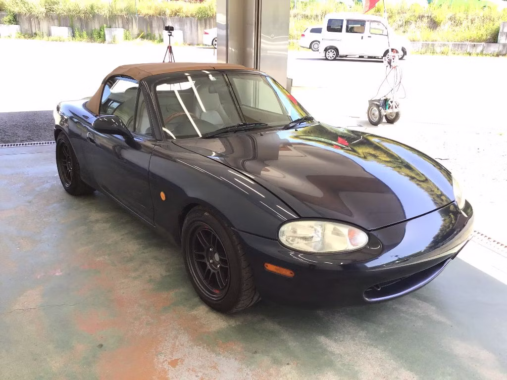 MAZDA ROADSTER