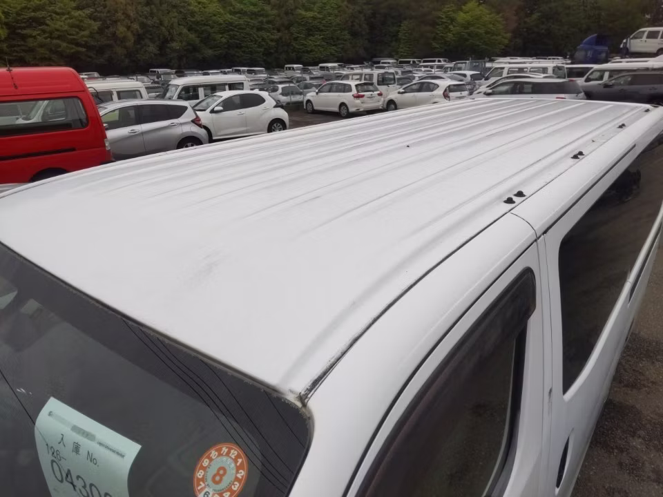 NISSAN NV350 CARAVAN