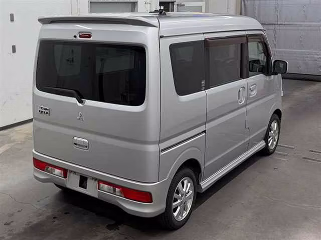 MITSUBISHI TOWN BOX
