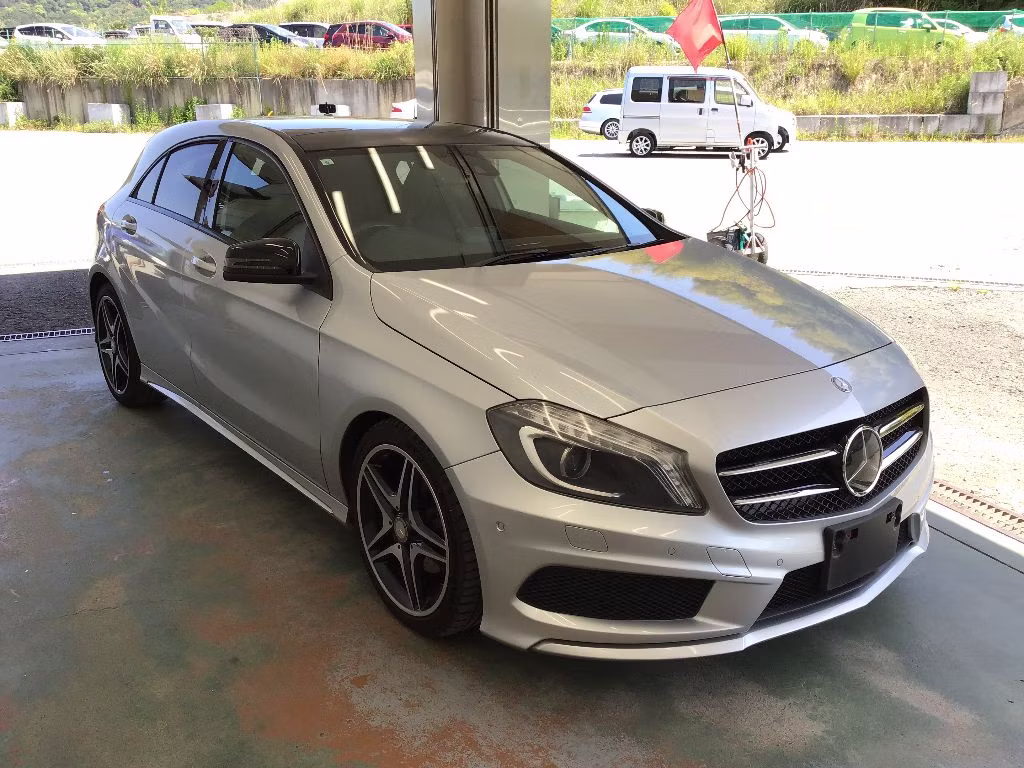 MERCEDES-BENZ A-CLASS