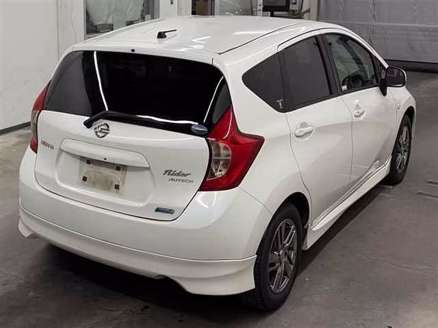 NISSAN NOTE