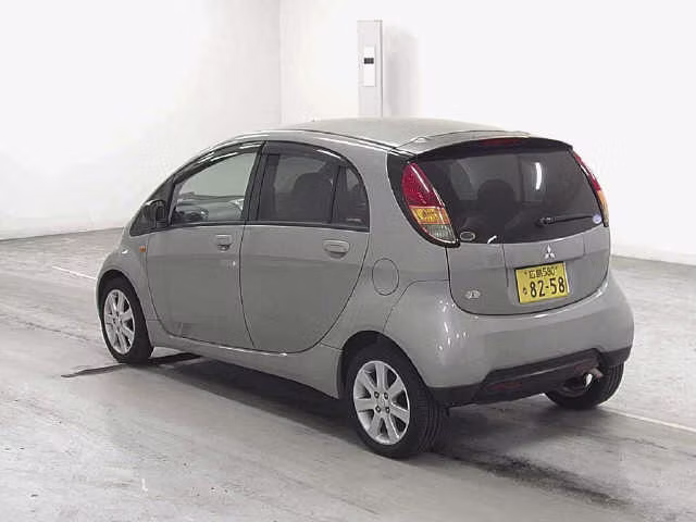 MITSUBISHI I