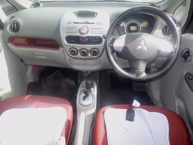 MITSUBISHI I