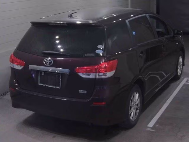 TOYOTA WISH