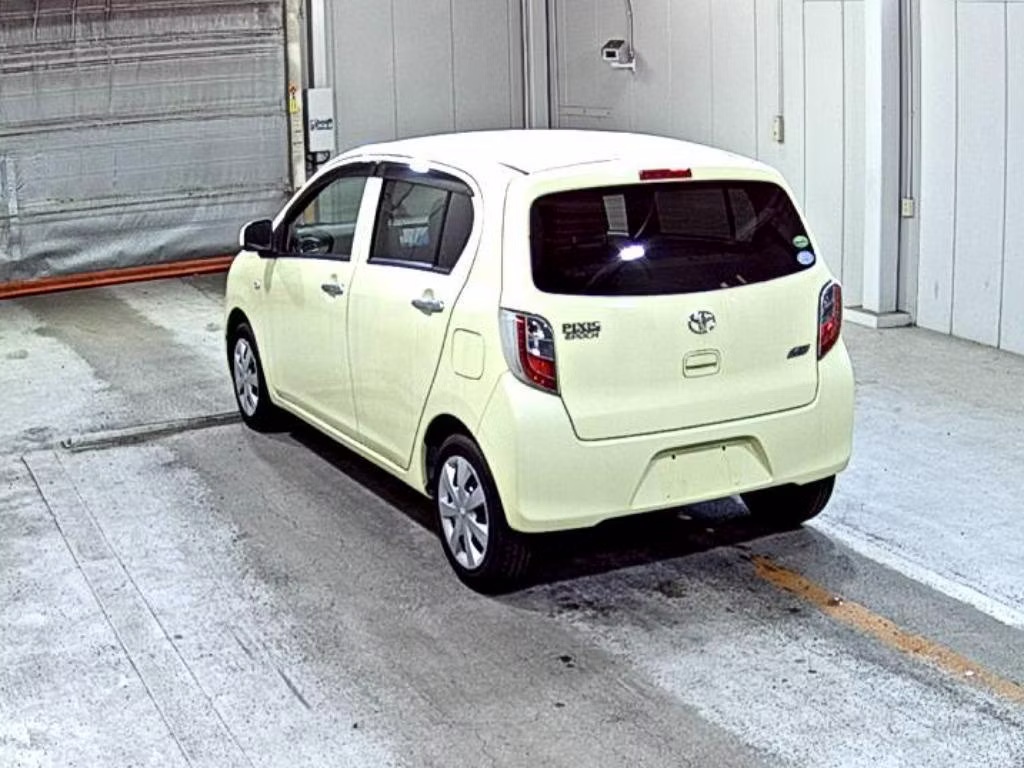 TOYOTA PIXIS EPOCH