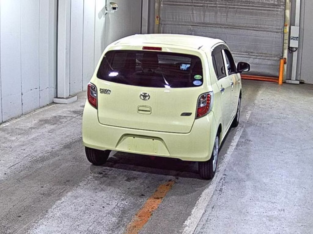 TOYOTA PIXIS EPOCH