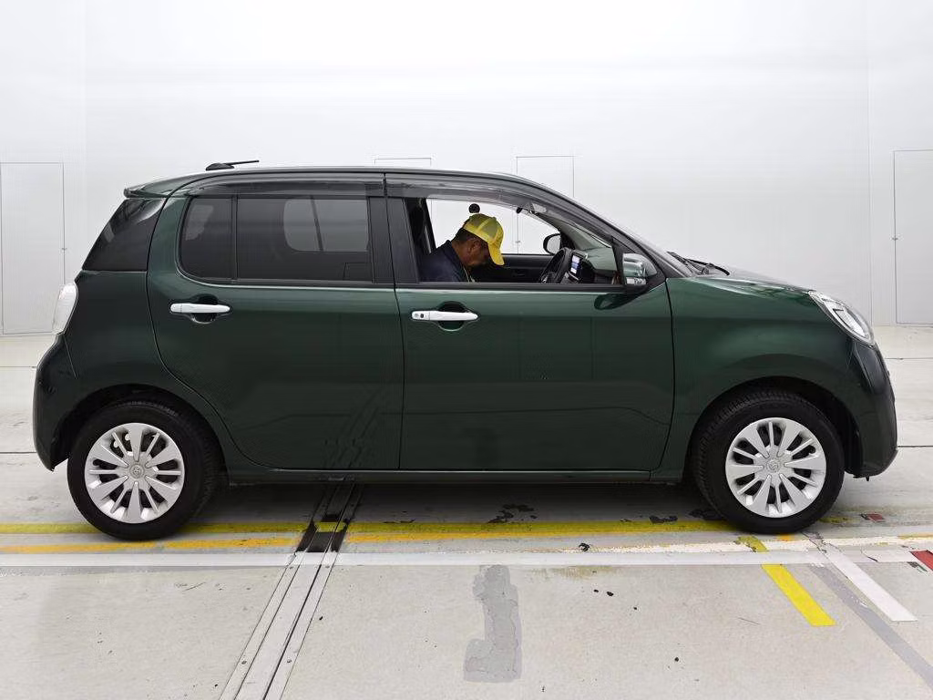 TOYOTA PASSO