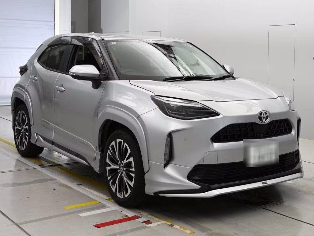 TOYOTA YARIS CROSS