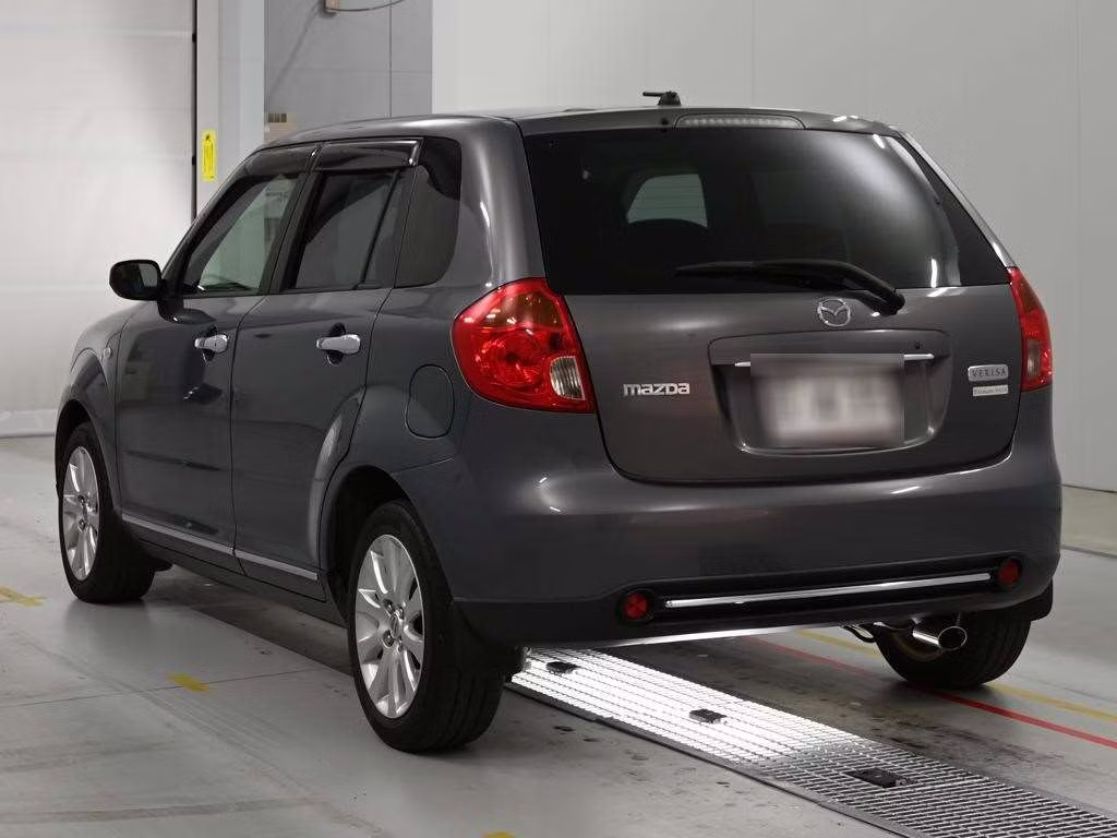 MAZDA VERISA