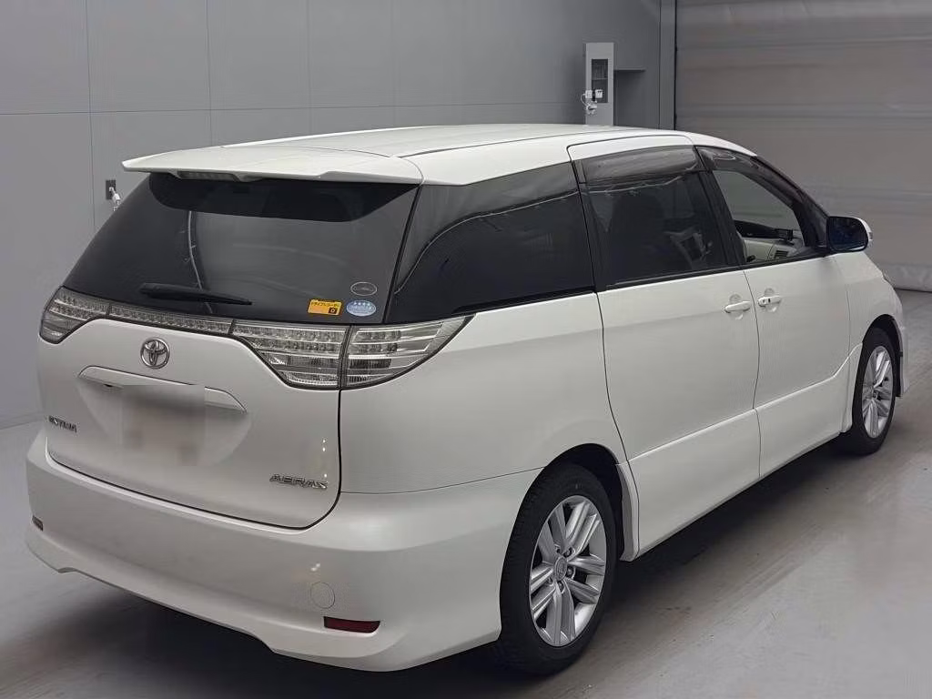 TOYOTA ESTIMA