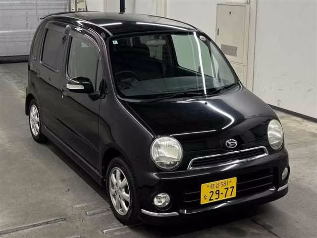 DAIHATSU MOVE LATTE