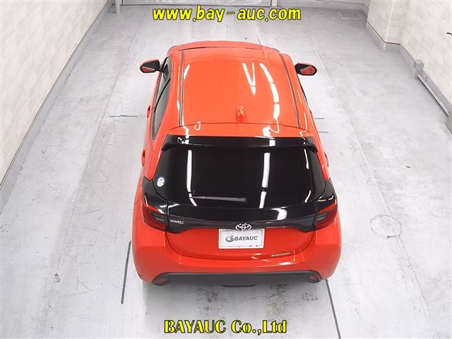 TOYOTA YARIS