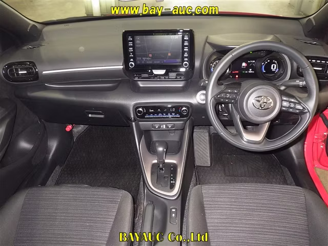 TOYOTA YARIS