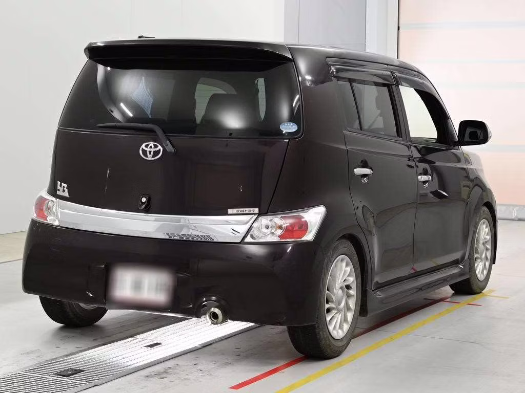 TOYOTA BB