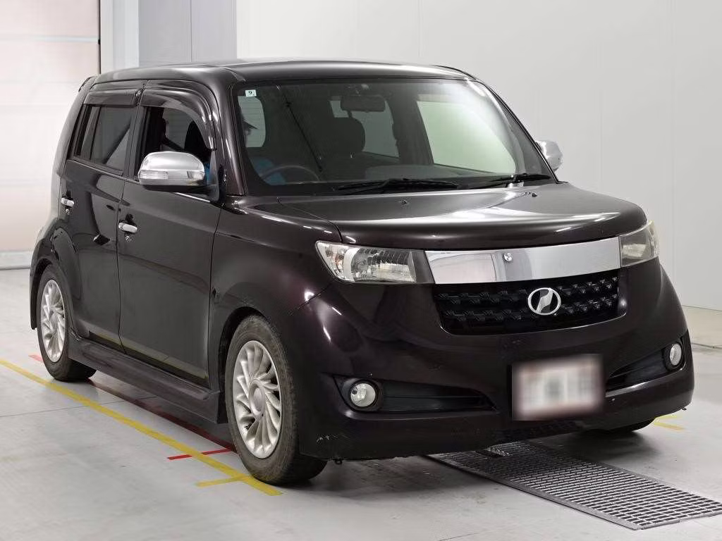 TOYOTA BB