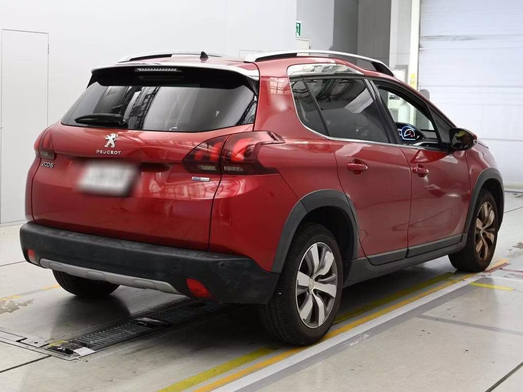 PEUGEOT 2008