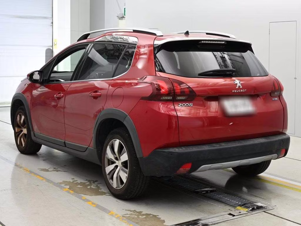 PEUGEOT 2008