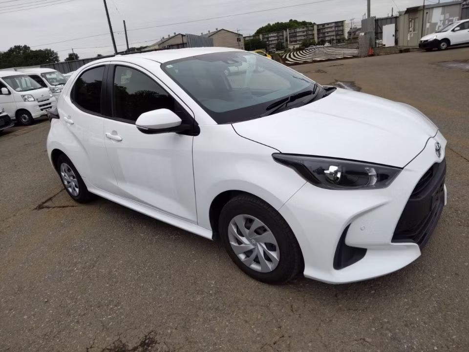TOYOTA YARIS