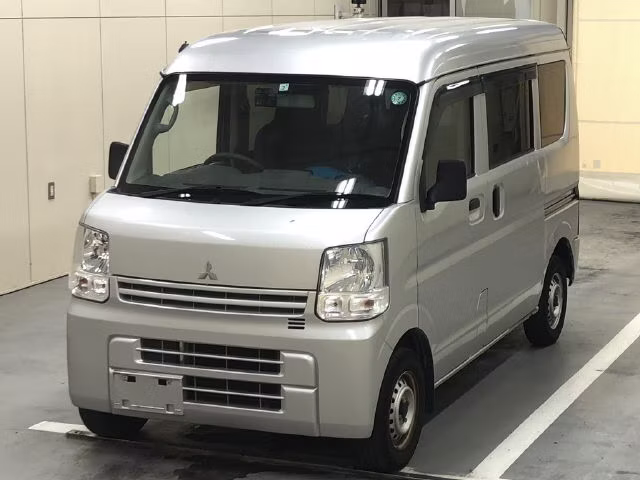 MITSUBISHI MINICAB