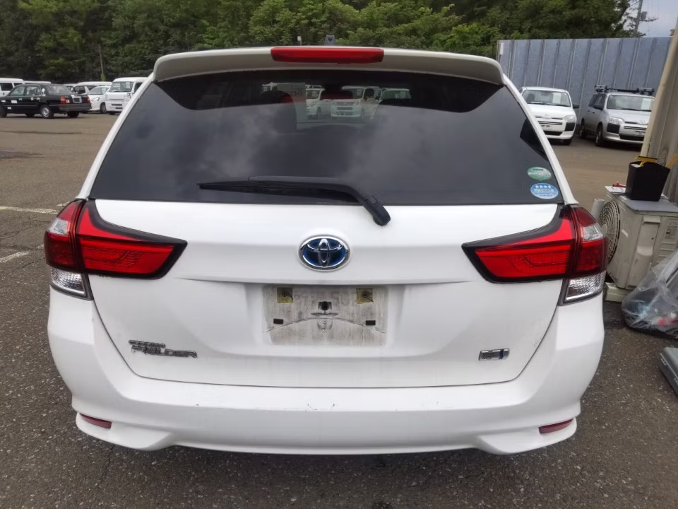 TOYOTA COROLLA FIELDER