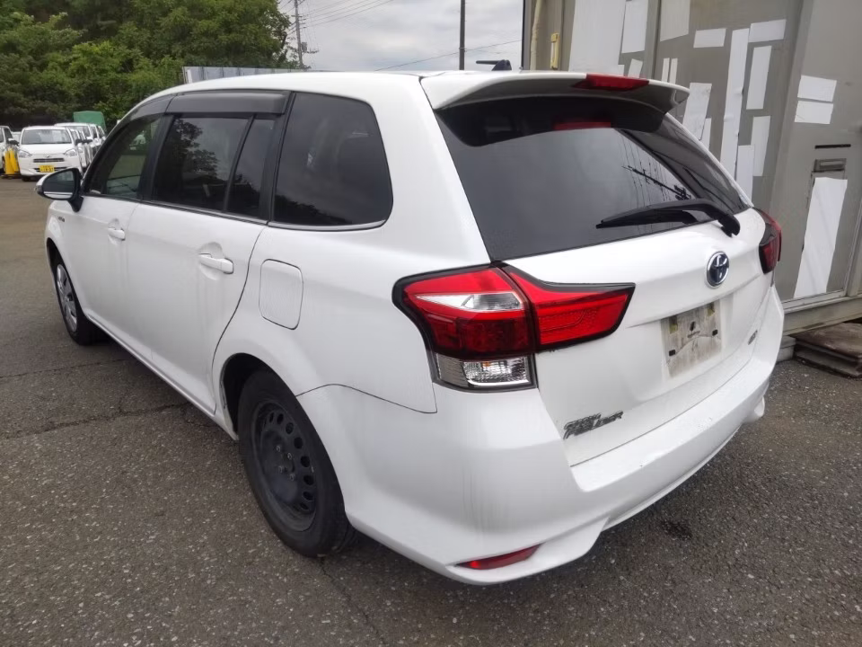 TOYOTA COROLLA FIELDER