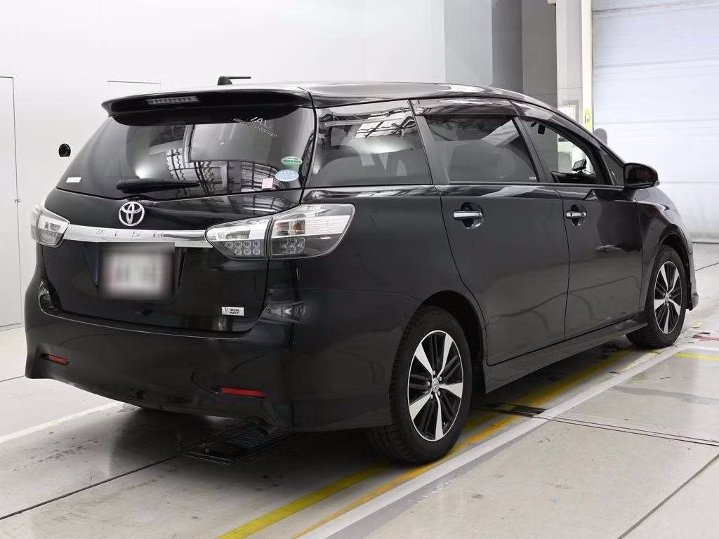 TOYOTA WISH