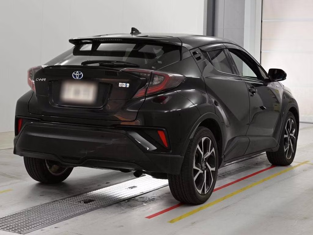 TOYOTA C-HR