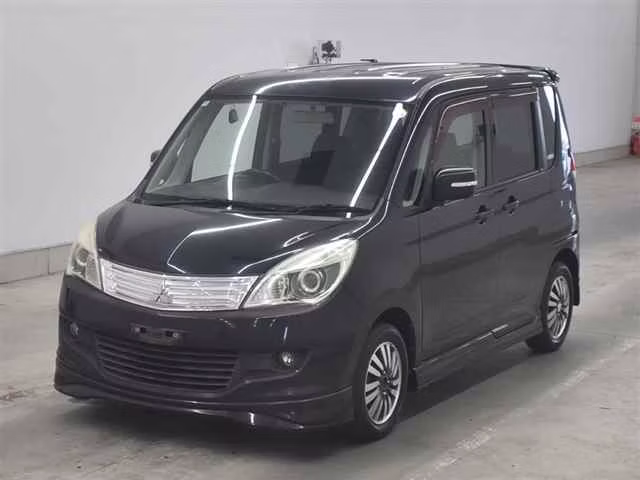 MITSUBISHI DELICA D:2
