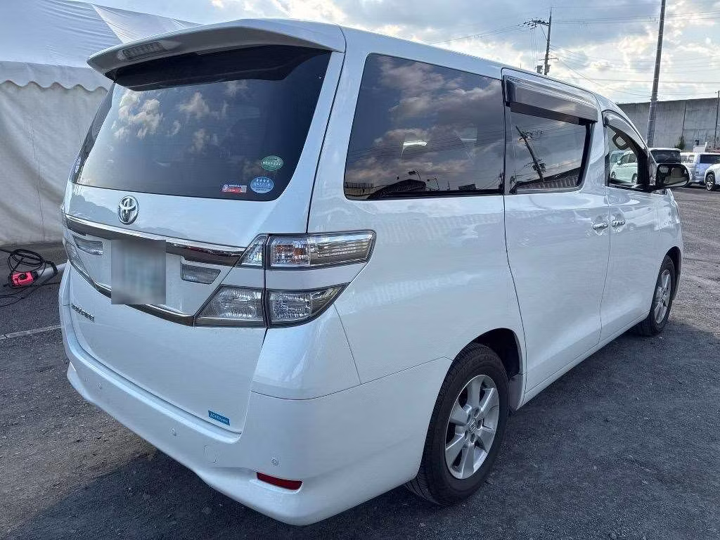 TOYOTA VELLFIRE