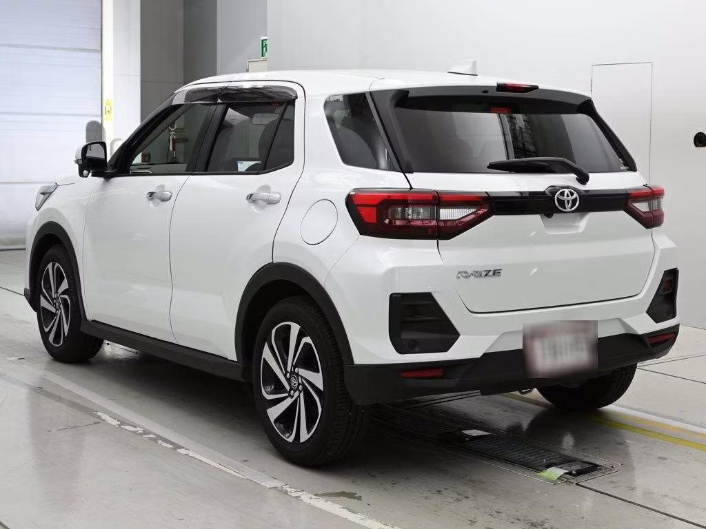 TOYOTA RAIZE