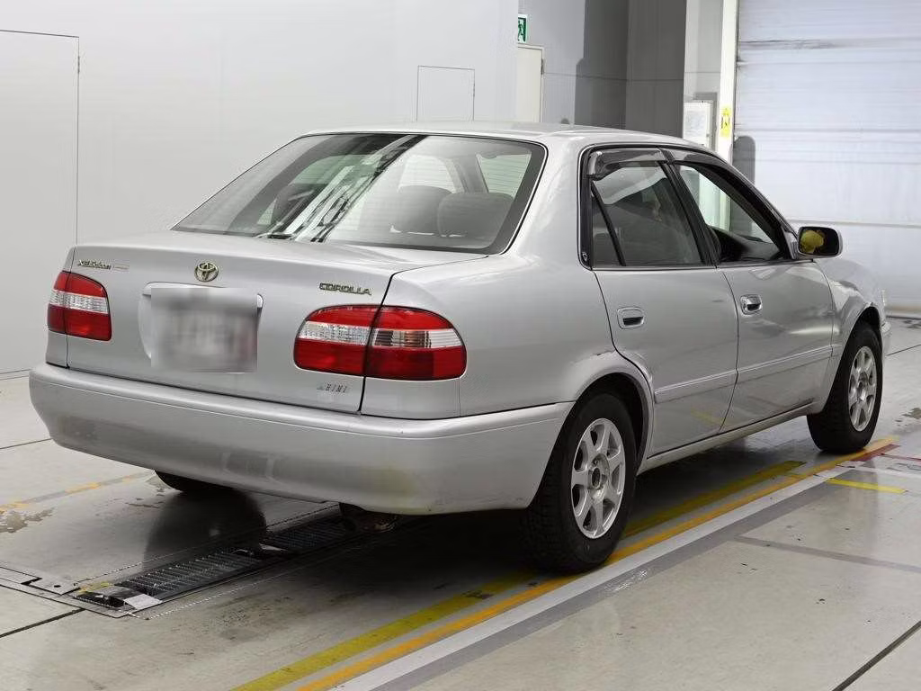 TOYOTA COROLLA