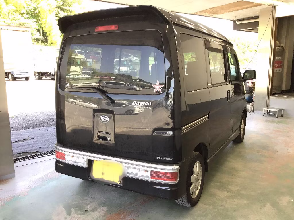 DAIHATSU ATRAI