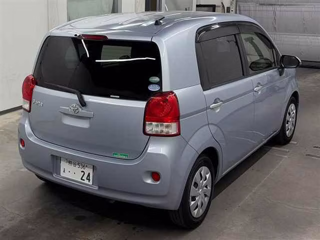 TOYOTA PORTE