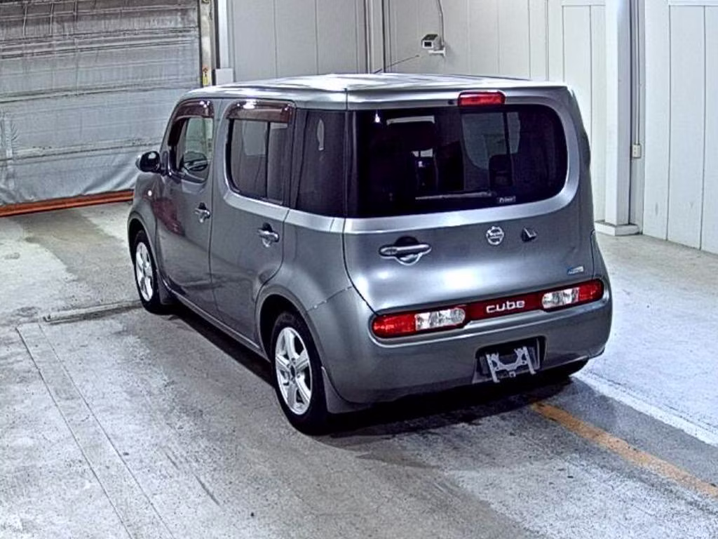 NISSAN CUBE
